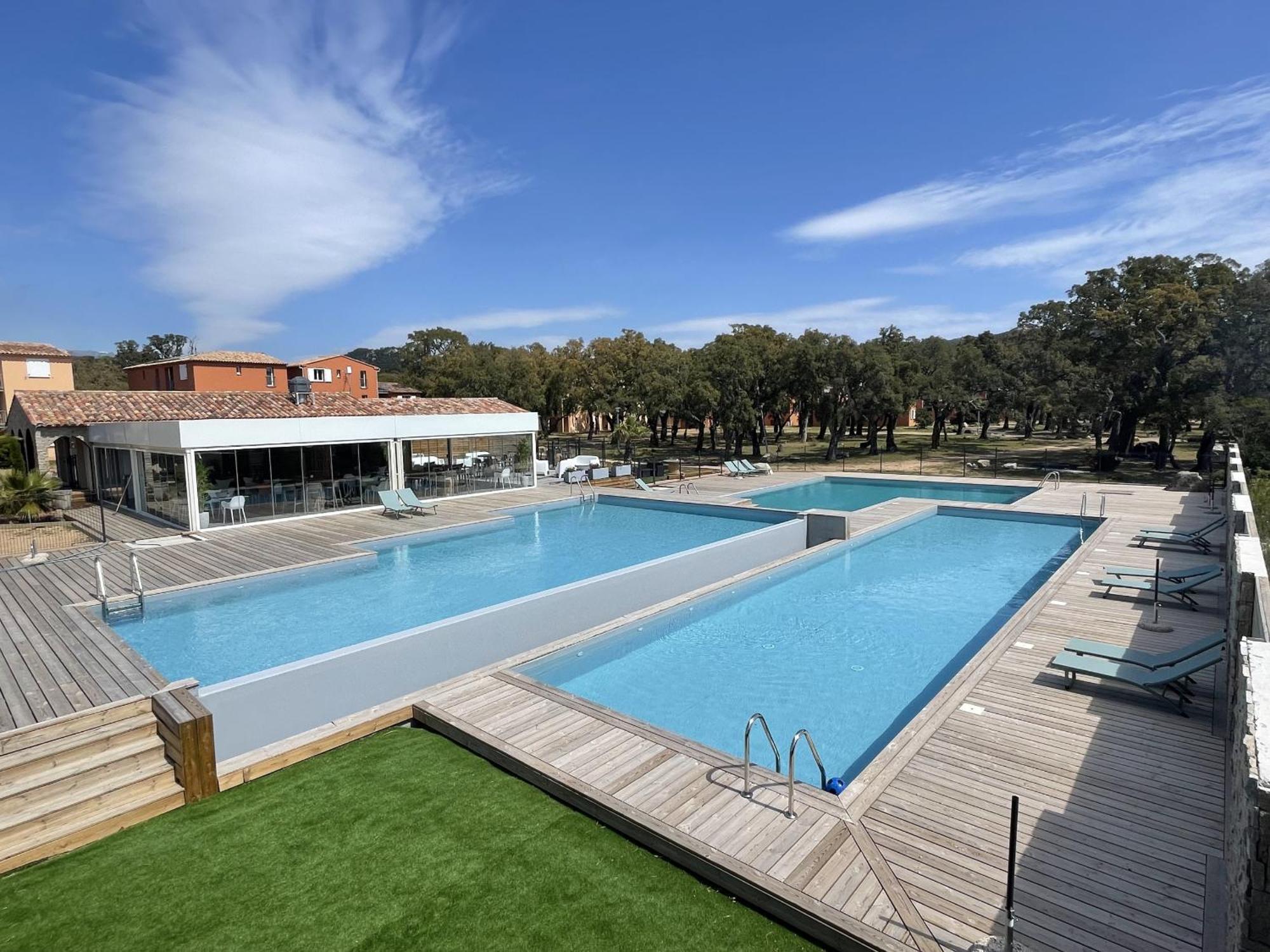 Residence Hoteliere Les Hameaux De Saint Cyprien Appartement 2 Chambres Lecci Ngoại thất bức ảnh
