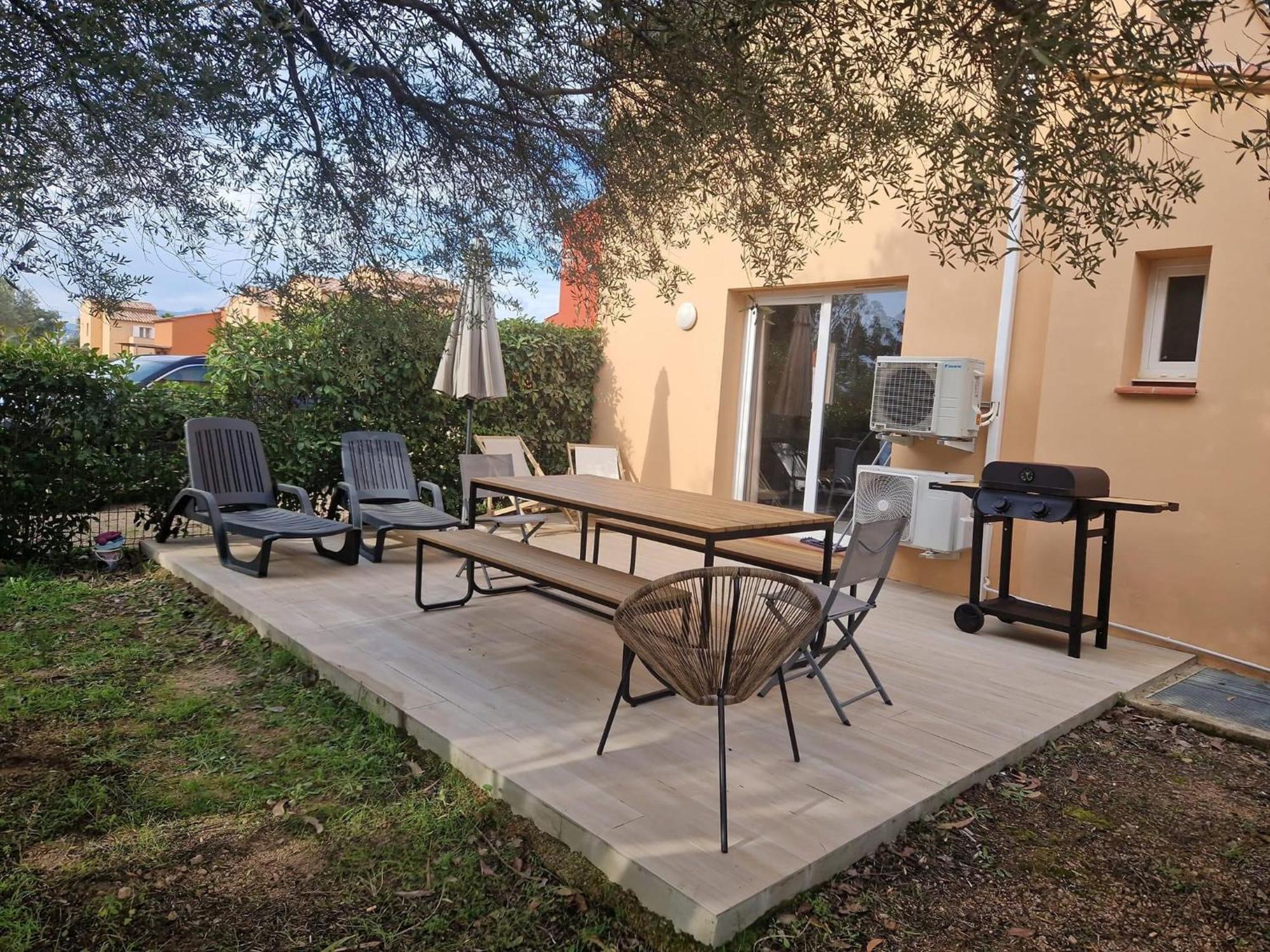 Residence Hoteliere Les Hameaux De Saint Cyprien Appartement 2 Chambres Lecci Ngoại thất bức ảnh