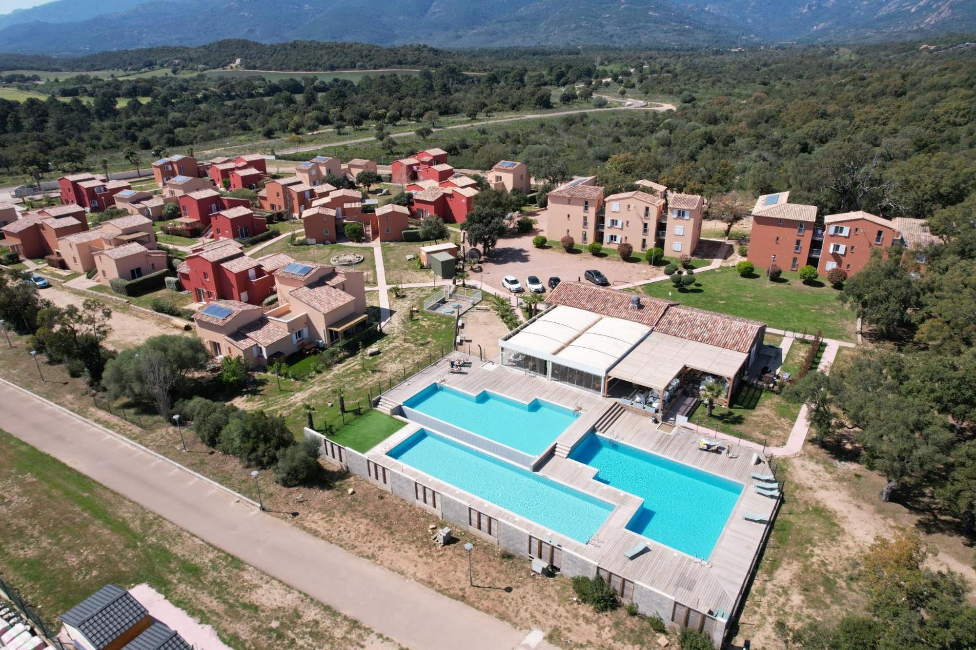 Residence Hoteliere Les Hameaux De Saint Cyprien Appartement 2 Chambres Lecci Ngoại thất bức ảnh