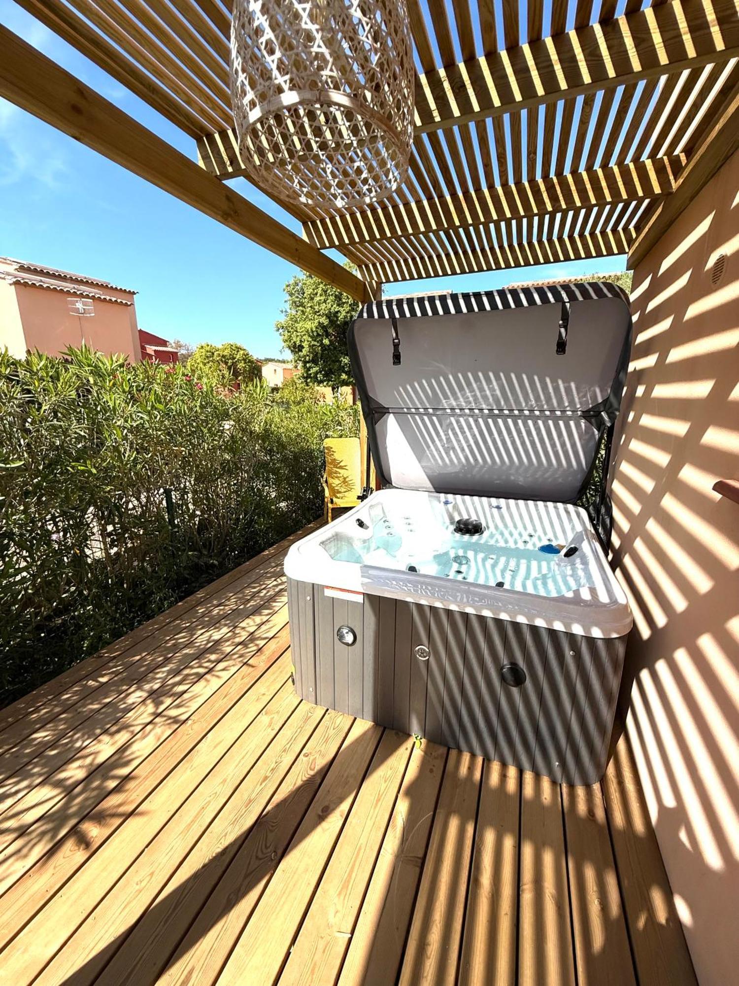 Residence Hoteliere Les Hameaux De Saint Cyprien Appartement 2 Chambres Lecci Ngoại thất bức ảnh
